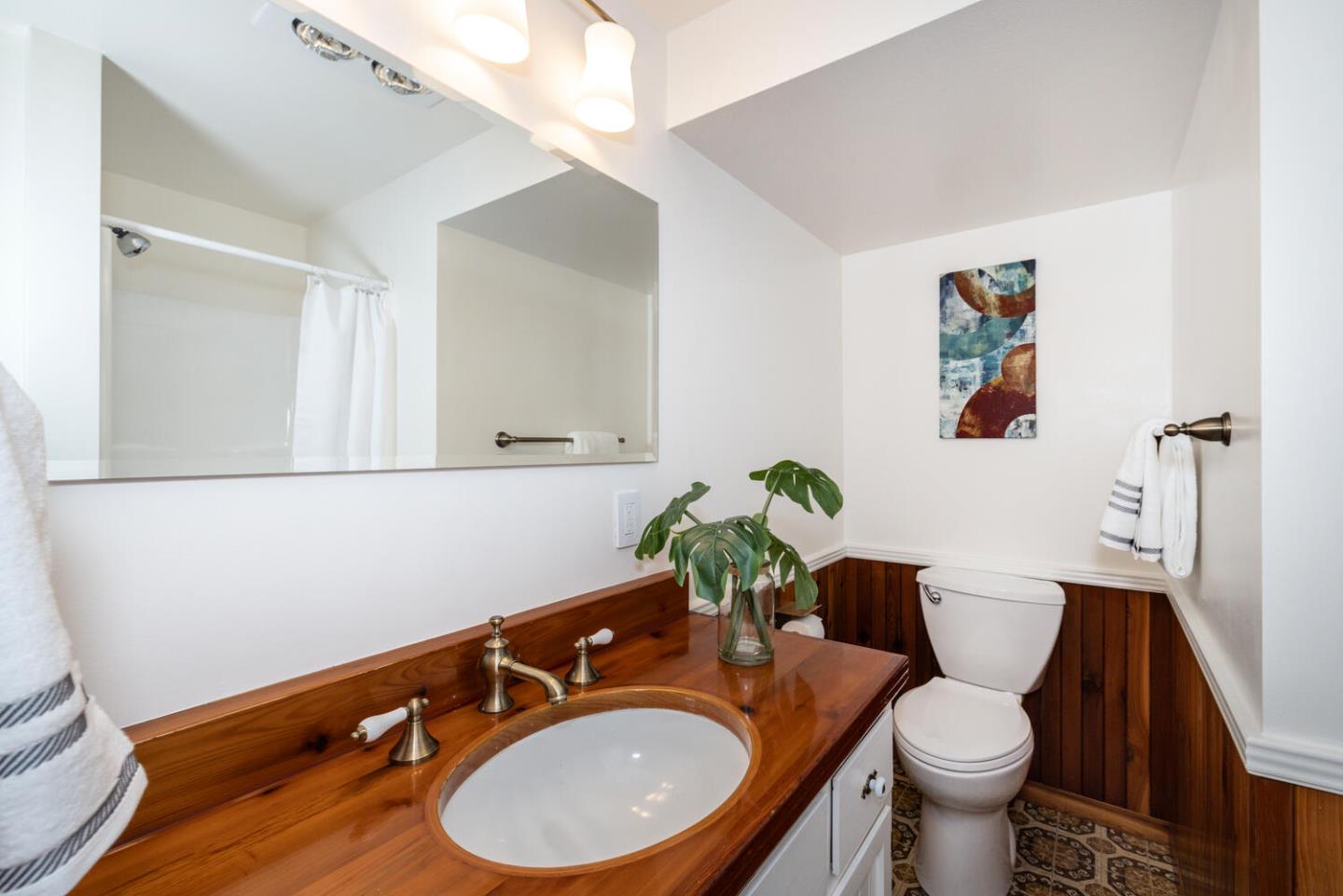 Detail Gallery Image 35 of 55 For 2511 Carmel Dr, San Bruno,  CA 94066 - 3 Beds | 2/1 Baths