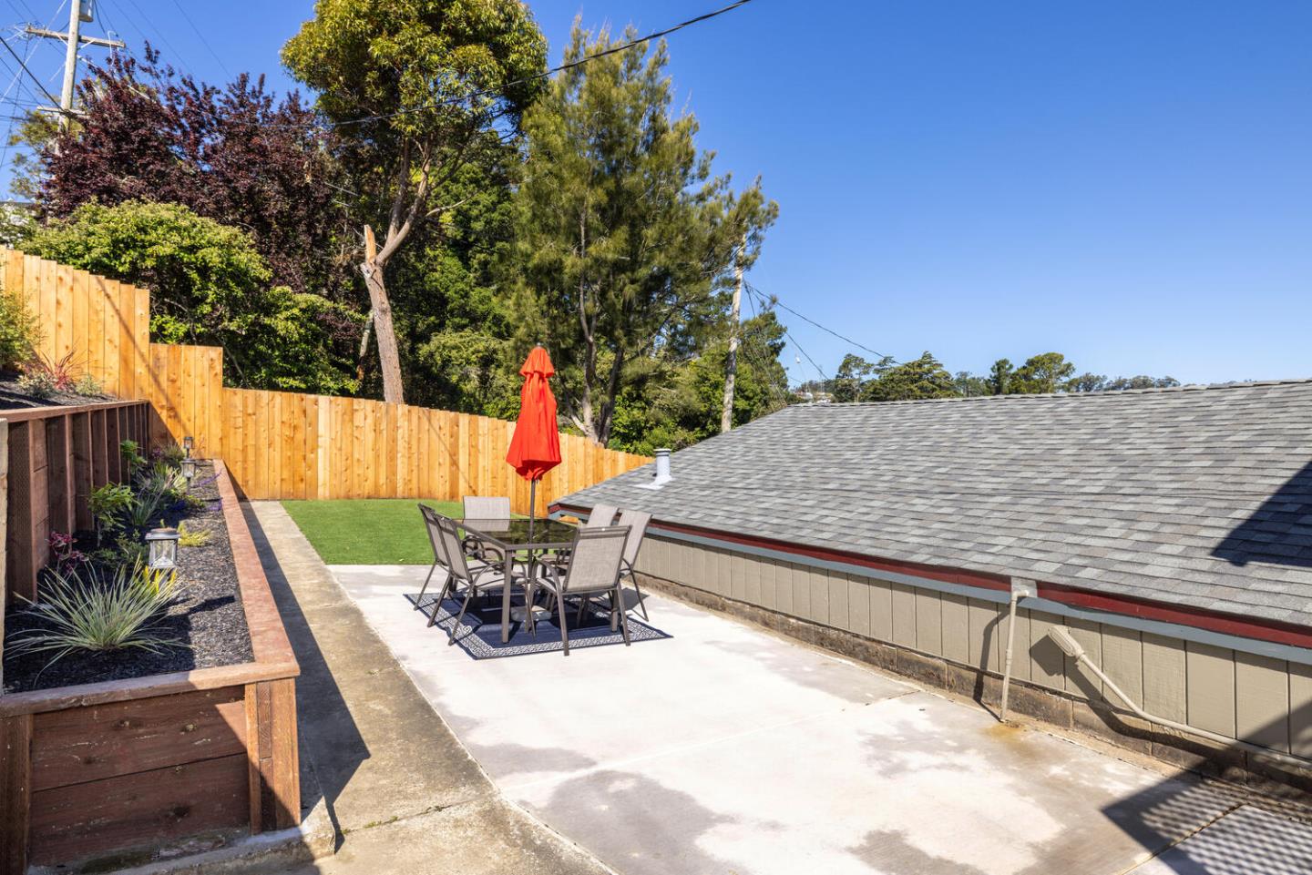 Detail Gallery Image 45 of 55 For 2511 Carmel Dr, San Bruno,  CA 94066 - 3 Beds | 2/1 Baths