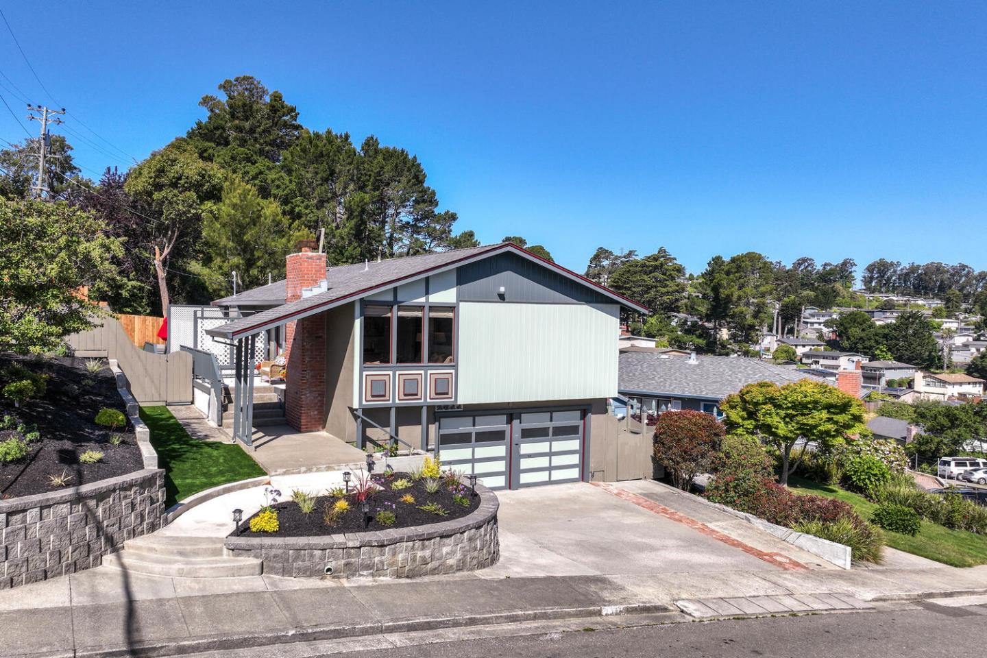 Detail Gallery Image 46 of 55 For 2511 Carmel Dr, San Bruno,  CA 94066 - 3 Beds | 2/1 Baths