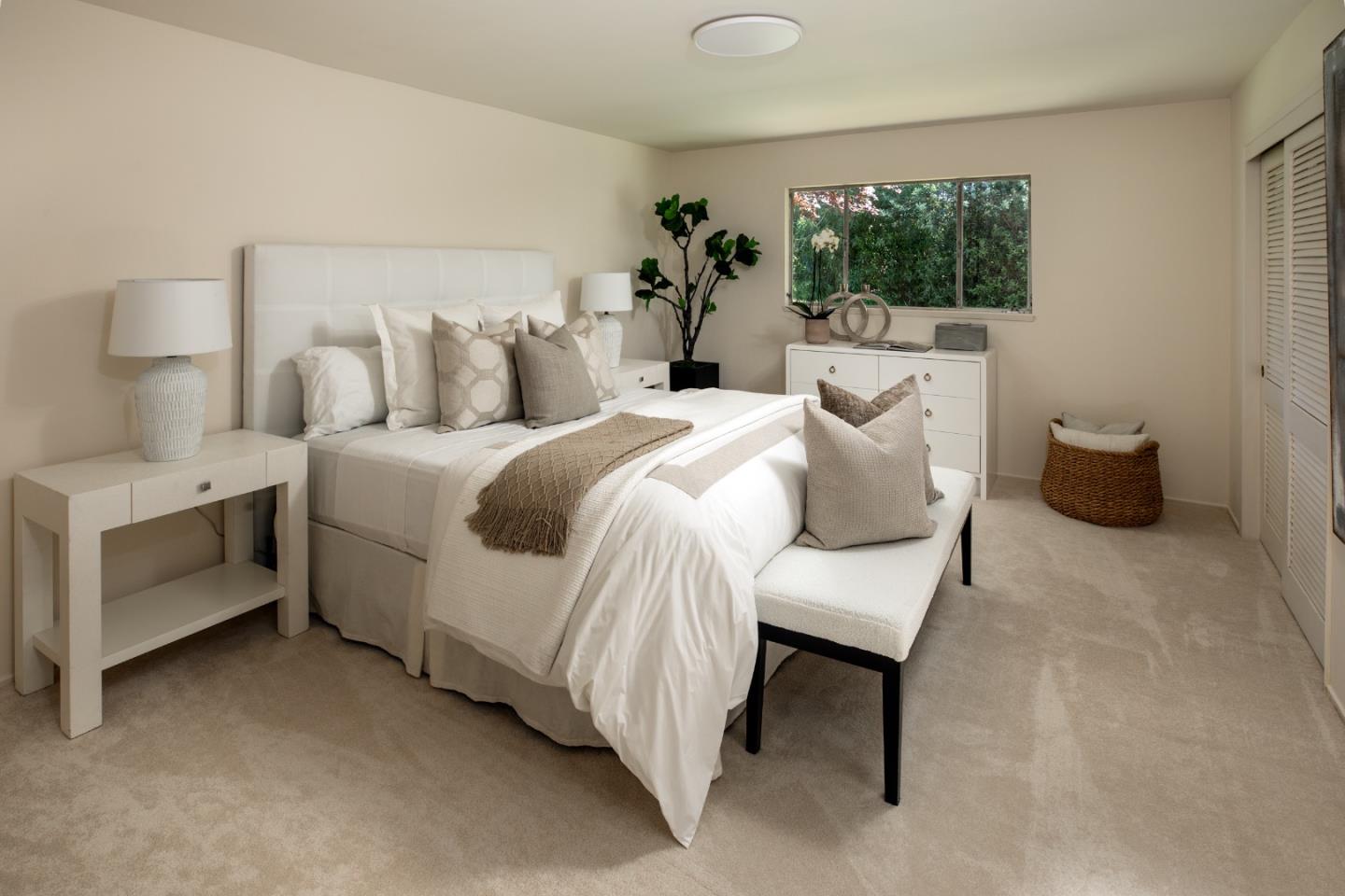 Detail Gallery Image 10 of 29 For 939 Carmel Ct, Los Altos,  CA 94022 - 3 Beds | 2 Baths