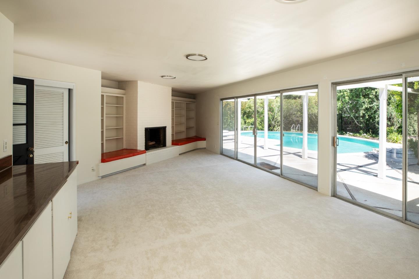 Detail Gallery Image 23 of 29 For 939 Carmel Ct, Los Altos,  CA 94022 - 3 Beds | 2 Baths