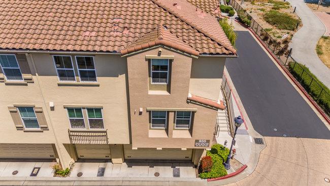 Detail Gallery Image 29 of 37 For 937 Mente Linda Loop, Milpitas,  CA 95035 - 2 Beds | 2 Baths