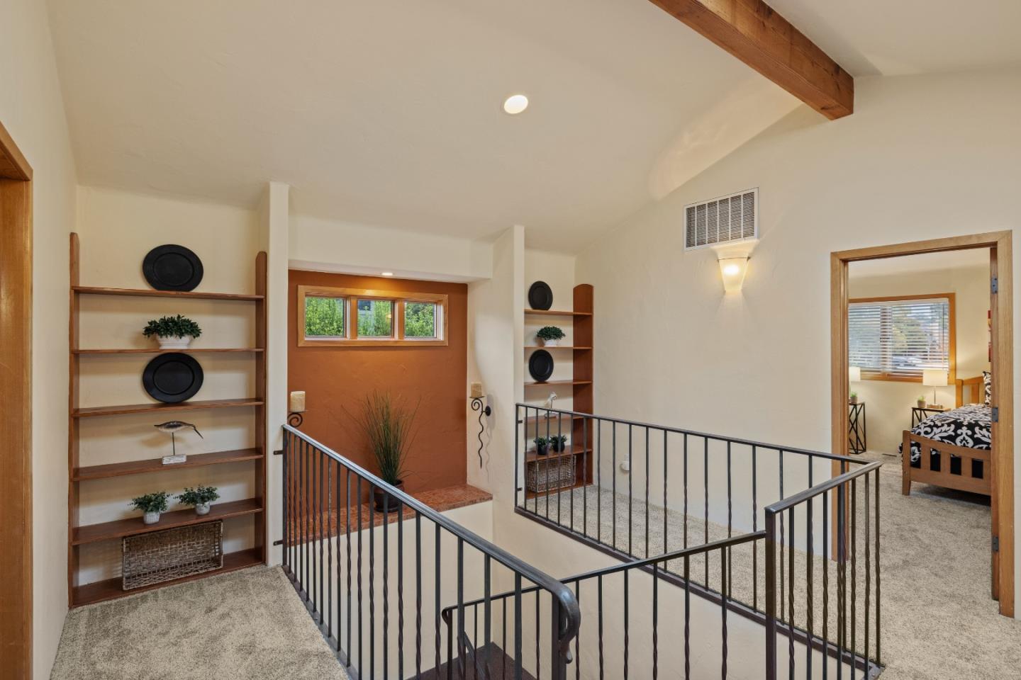 Detail Gallery Image 18 of 29 For 901 Capitola Ave, Capitola,  CA 95010 - 4 Beds | 3/1 Baths