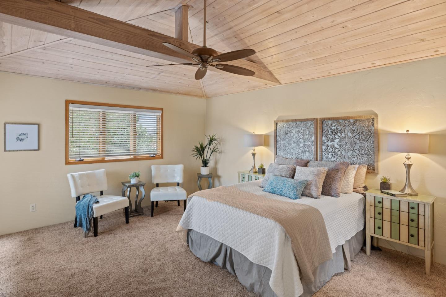 Detail Gallery Image 8 of 29 For 901 Capitola Ave, Capitola,  CA 95010 - 4 Beds | 3/1 Baths