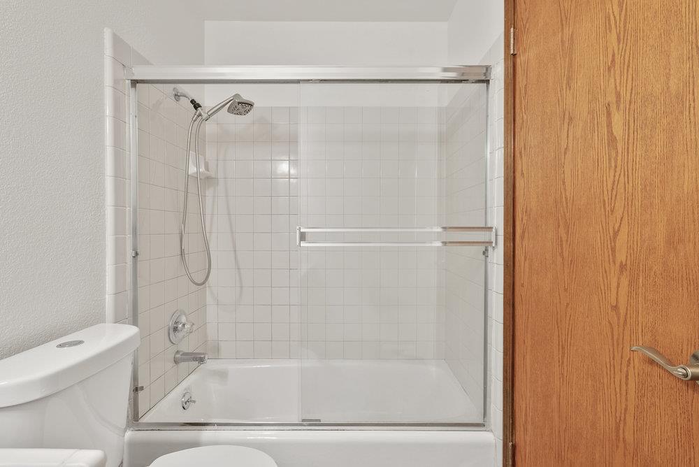 Detail Gallery Image 22 of 47 For 22 Line St, Hollister,  CA 95023 - 3 Beds | 2 Baths