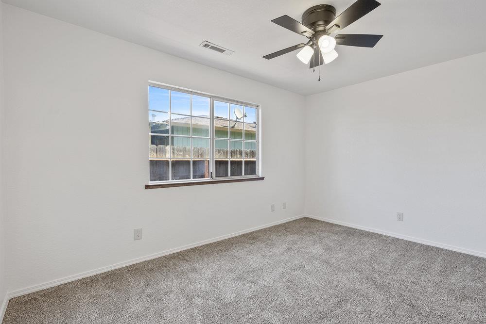 Detail Gallery Image 23 of 47 For 22 Line St, Hollister,  CA 95023 - 3 Beds | 2 Baths
