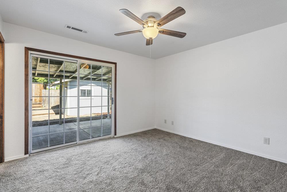 Detail Gallery Image 25 of 47 For 22 Line St, Hollister,  CA 95023 - 3 Beds | 2 Baths
