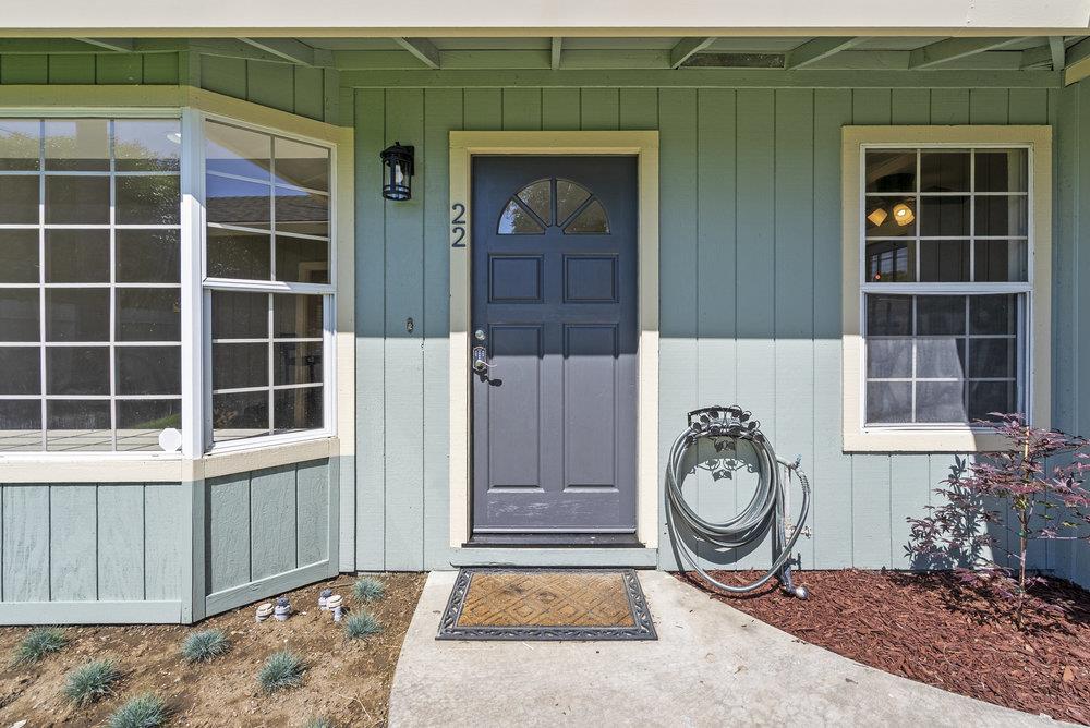 Detail Gallery Image 8 of 47 For 22 Line St, Hollister,  CA 95023 - 3 Beds | 2 Baths