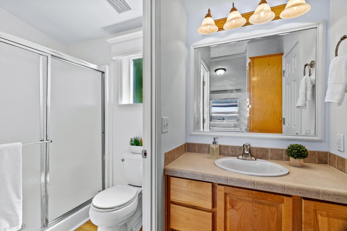 Detail Gallery Image 19 of 27 For 100 North Rodeo Gulch Rd #15,  Soquel,  CA 95073 - 2 Beds | 2 Baths