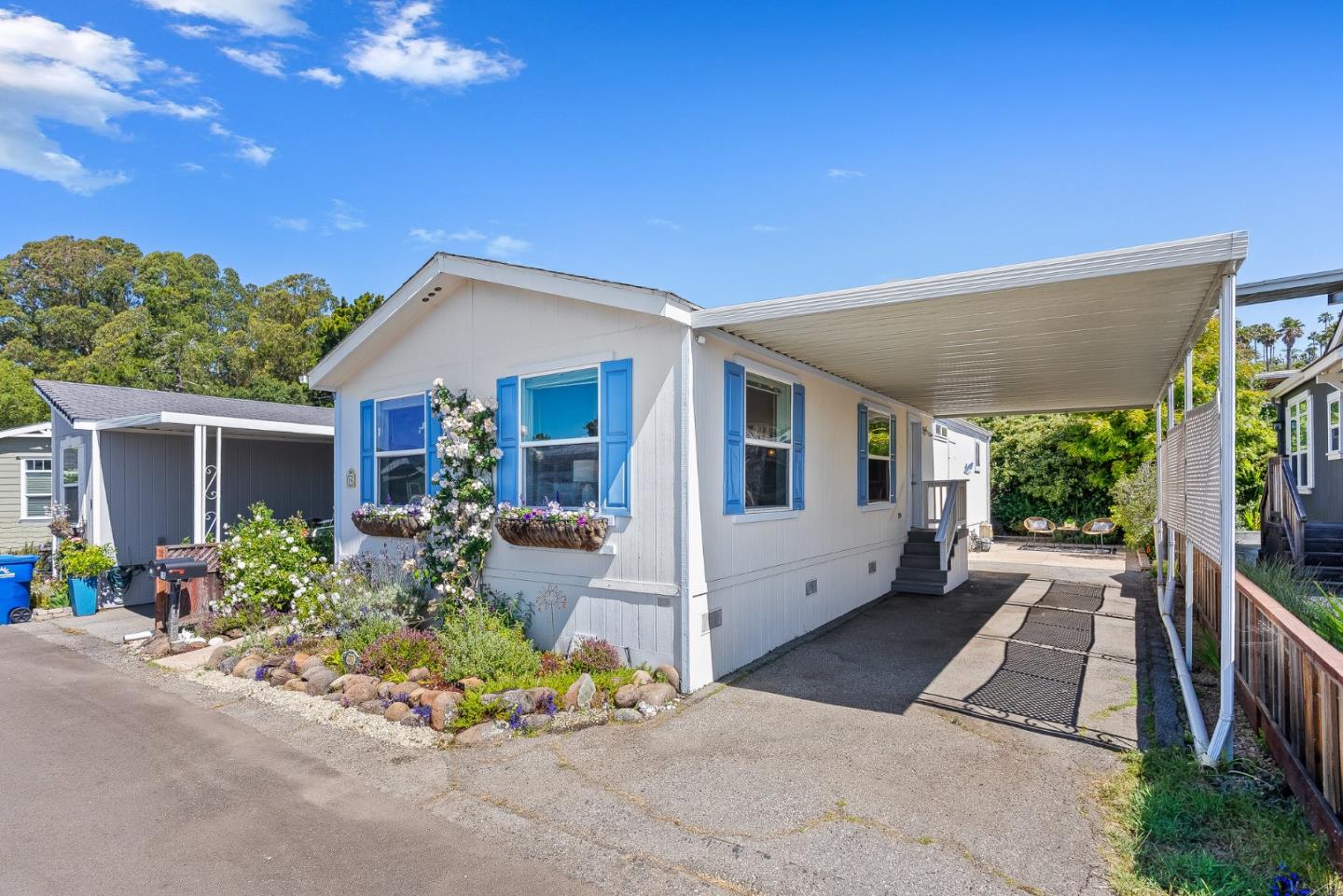 Detail Gallery Image 22 of 27 For 100 North Rodeo Gulch Rd #15,  Soquel,  CA 95073 - 2 Beds | 2 Baths
