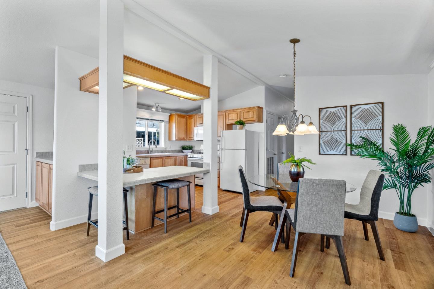 Detail Gallery Image 6 of 27 For 100 North Rodeo Gulch Rd #15,  Soquel,  CA 95073 - 2 Beds | 2 Baths