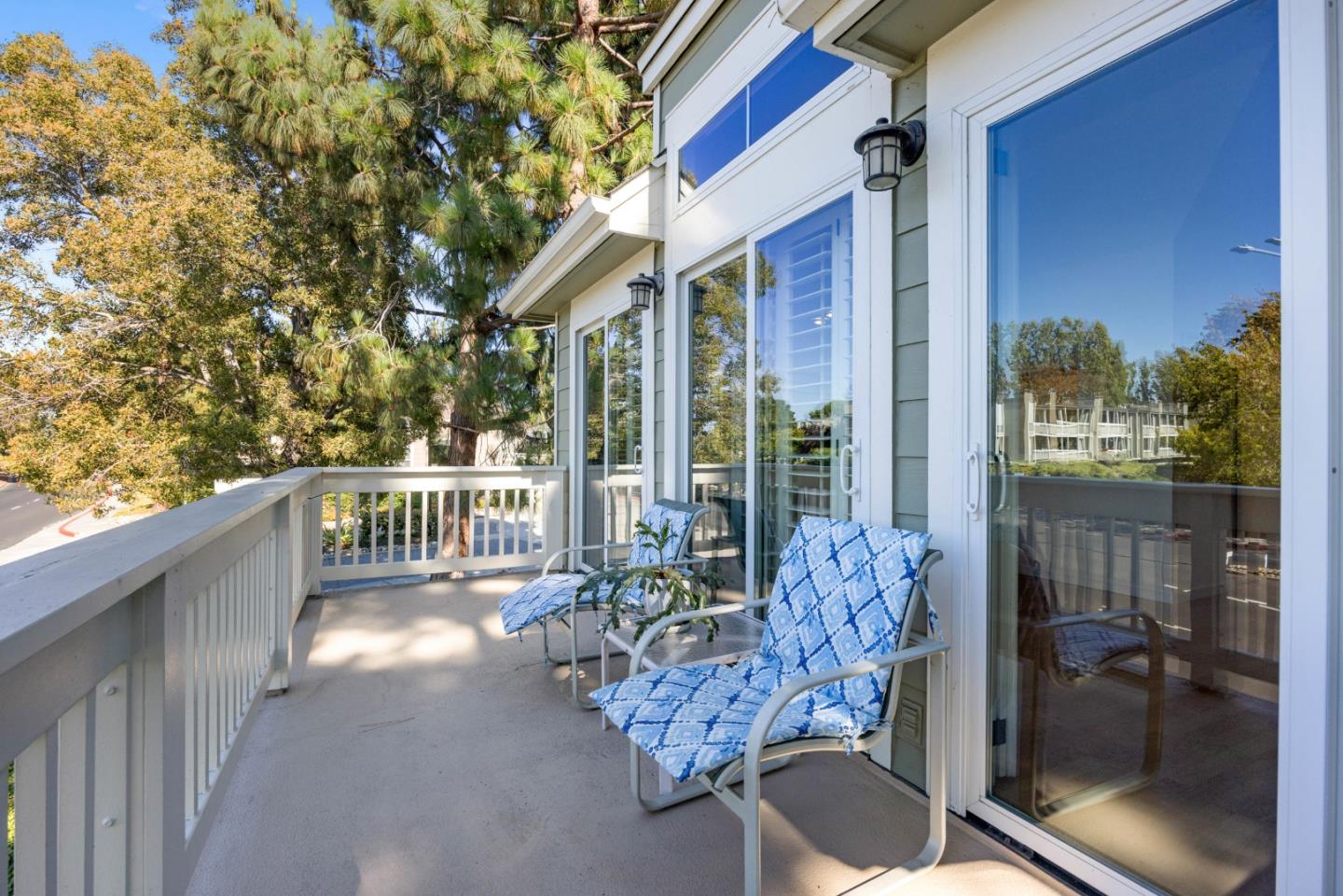 Detail Gallery Image 17 of 44 For 1086 Tiller Ln, Foster City,  CA 94404 - 3 Beds | 2/1 Baths