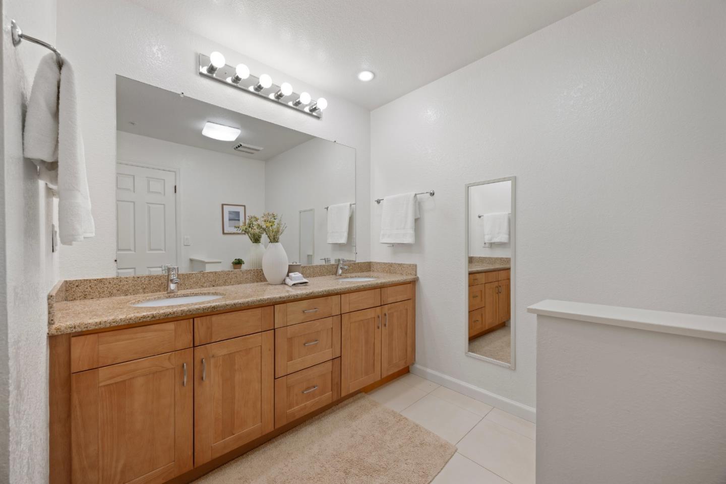 Detail Gallery Image 27 of 44 For 1086 Tiller Ln, Foster City,  CA 94404 - 3 Beds | 2/1 Baths