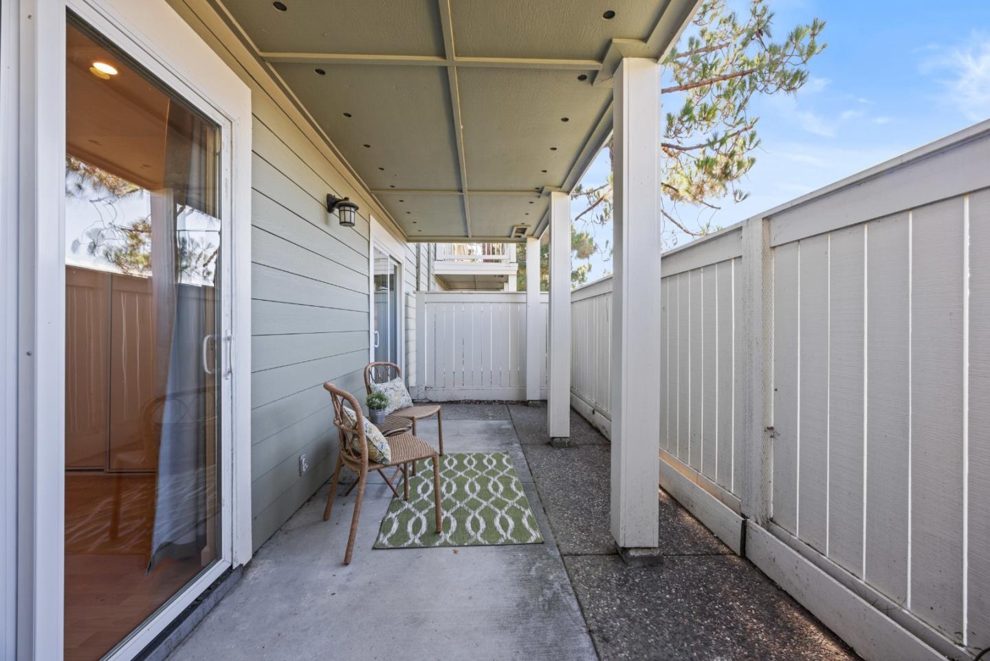 Detail Gallery Image 38 of 44 For 1086 Tiller Ln, Foster City,  CA 94404 - 3 Beds | 2/1 Baths