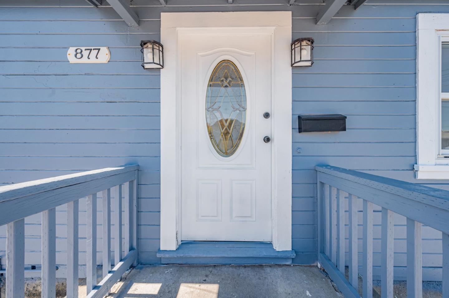 Detail Gallery Image 3 of 19 For 877 6th Ave, San Bruno,  CA 94066 - 2 Beds | 1 Baths
