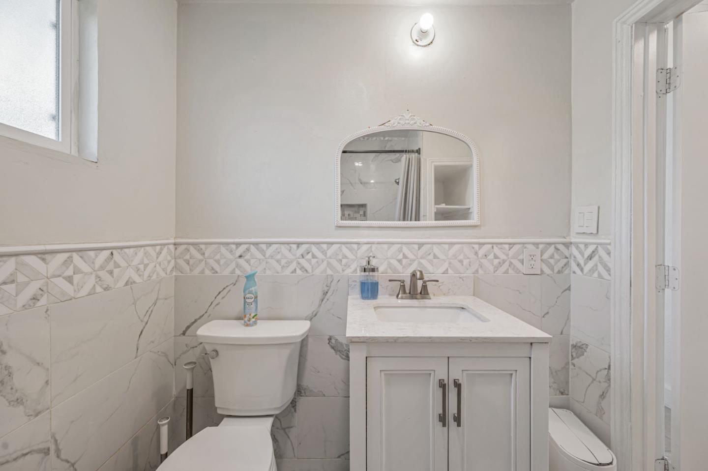 Detail Gallery Image 8 of 19 For 877 6th Ave, San Bruno,  CA 94066 - 2 Beds | 1 Baths