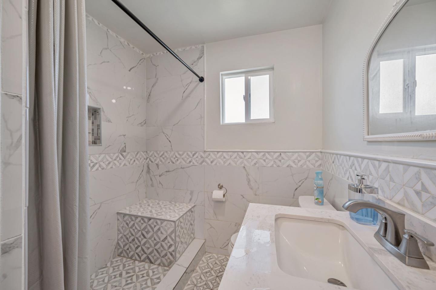 Detail Gallery Image 9 of 19 For 877 6th Ave, San Bruno,  CA 94066 - 2 Beds | 1 Baths