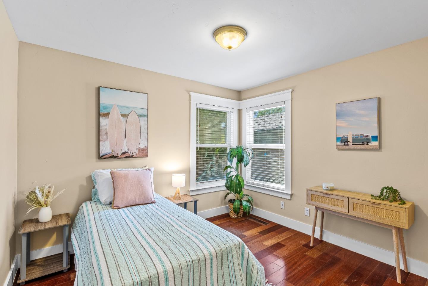 Detail Gallery Image 19 of 63 For 720 Gilroy Dr, Capitola,  CA 95010 - 4 Beds | 2 Baths