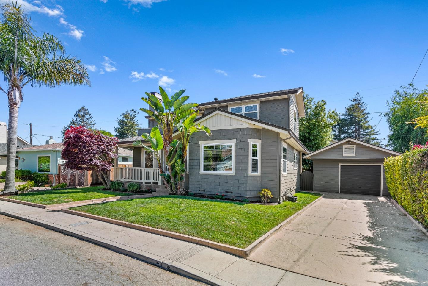 Detail Gallery Image 2 of 63 For 720 Gilroy Dr, Capitola,  CA 95010 - 4 Beds | 2 Baths