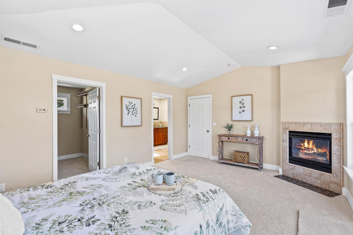 Detail Gallery Image 23 of 63 For 720 Gilroy Dr, Capitola,  CA 95010 - 4 Beds | 2 Baths