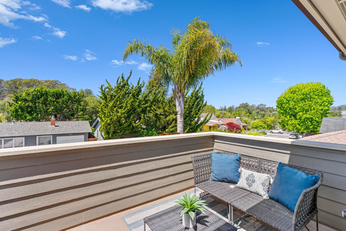 Detail Gallery Image 29 of 63 For 720 Gilroy Dr, Capitola,  CA 95010 - 4 Beds | 2 Baths
