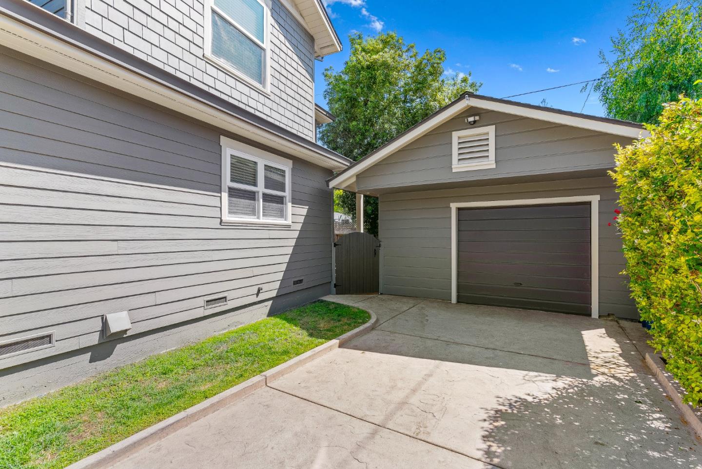 Detail Gallery Image 32 of 63 For 720 Gilroy Dr, Capitola,  CA 95010 - 4 Beds | 2 Baths