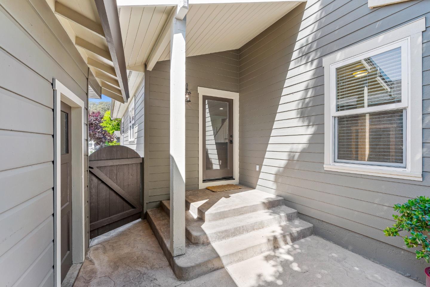 Detail Gallery Image 34 of 63 For 720 Gilroy Dr, Capitola,  CA 95010 - 4 Beds | 2 Baths