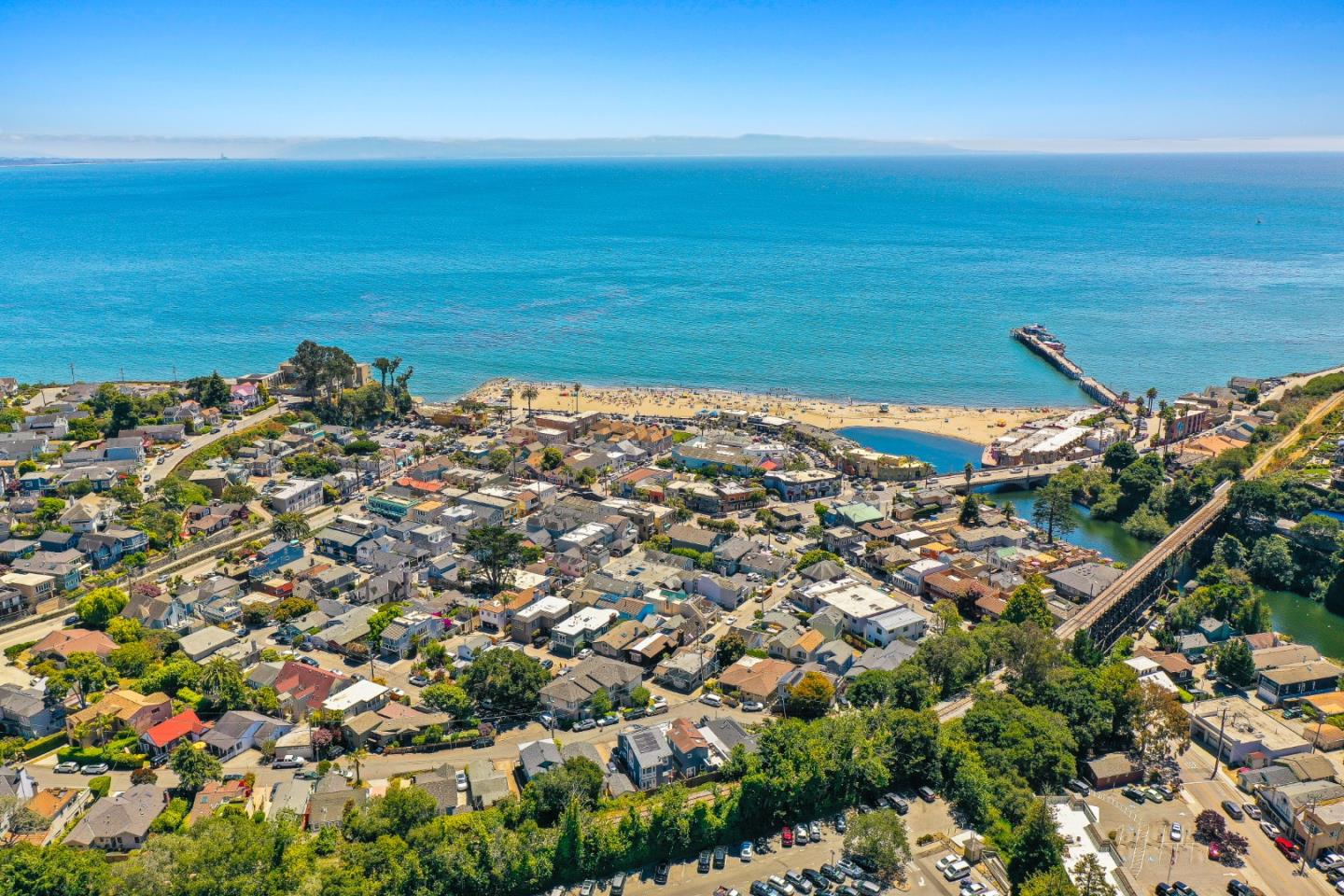 Detail Gallery Image 54 of 63 For 720 Gilroy Dr, Capitola,  CA 95010 - 4 Beds | 2 Baths
