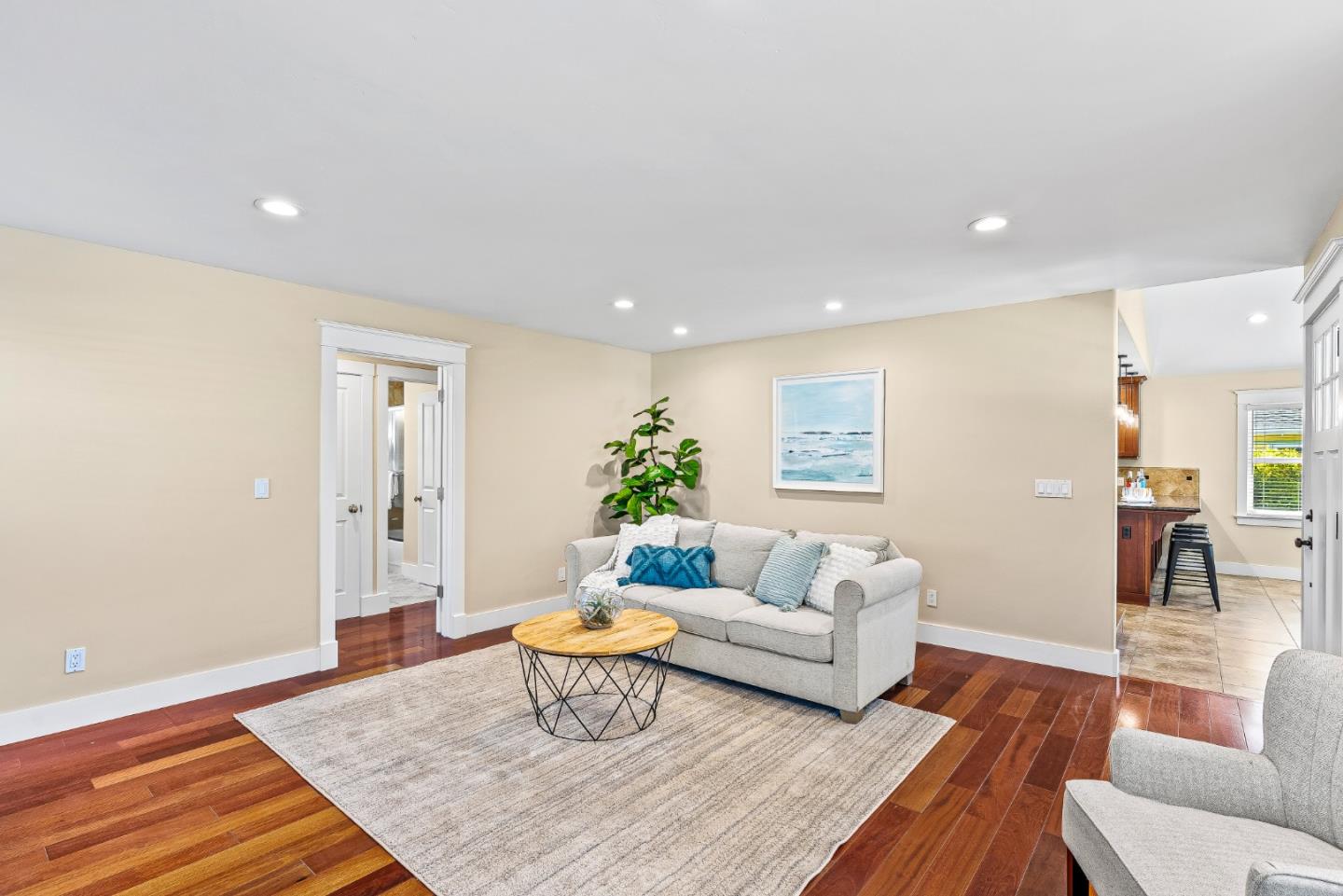 Detail Gallery Image 6 of 63 For 720 Gilroy Dr, Capitola,  CA 95010 - 4 Beds | 2 Baths