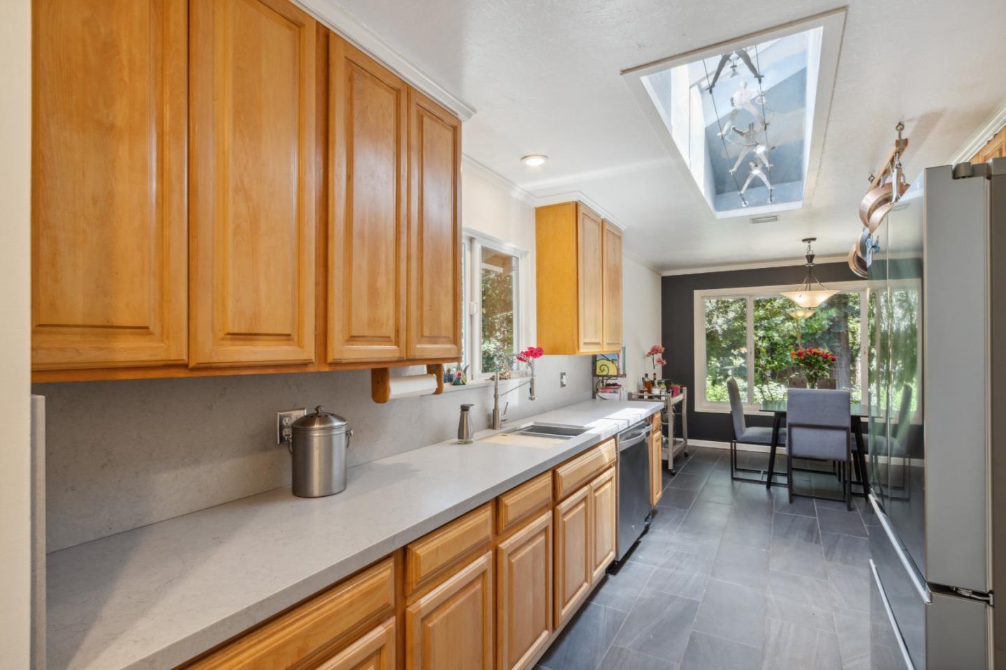 Detail Gallery Image 11 of 50 For 333 Azalea Ave, Ben Lomond,  CA 95005 - 4 Beds | 2 Baths