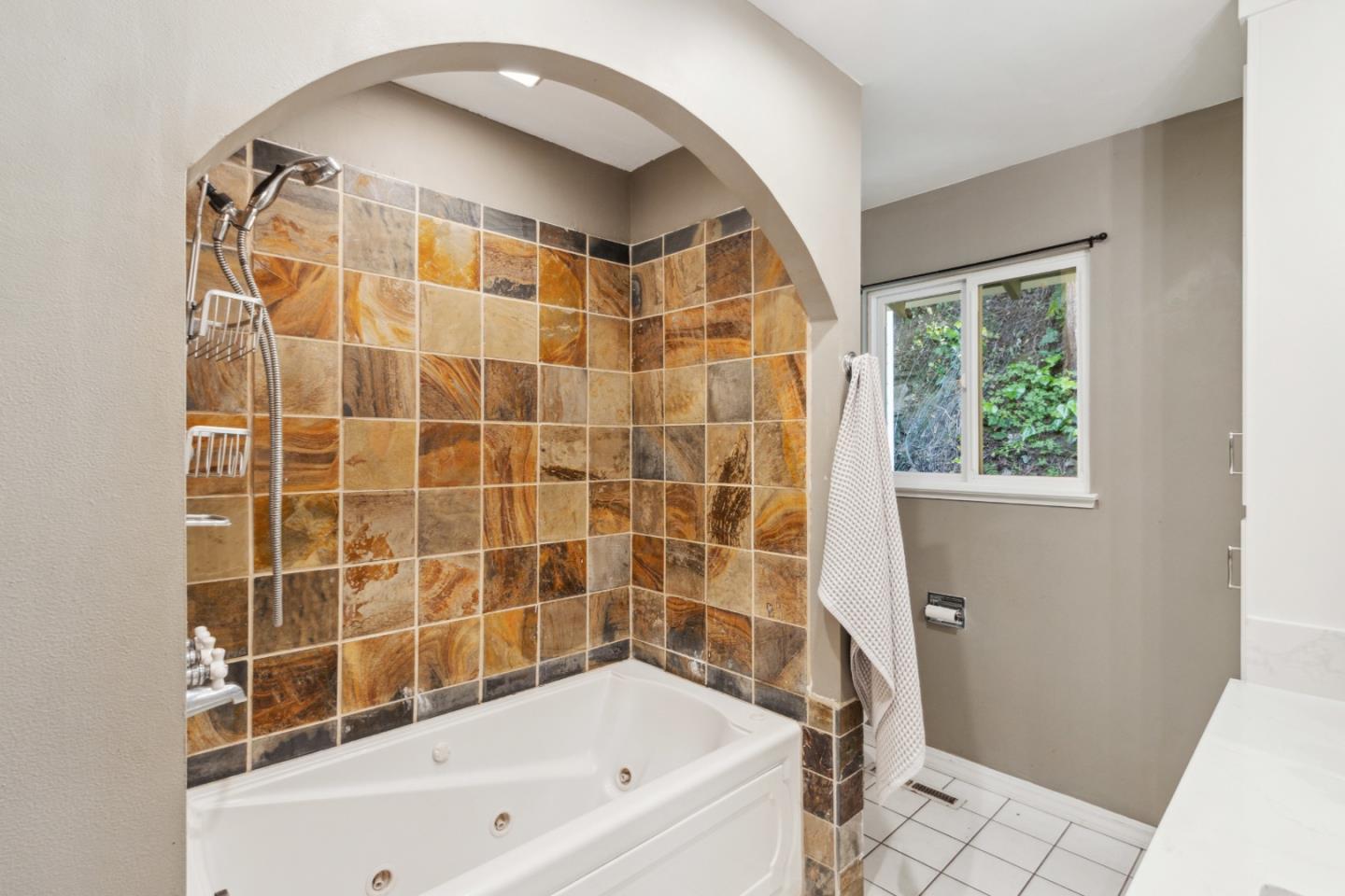 Detail Gallery Image 21 of 50 For 333 Azalea Ave, Ben Lomond,  CA 95005 - 4 Beds | 2 Baths