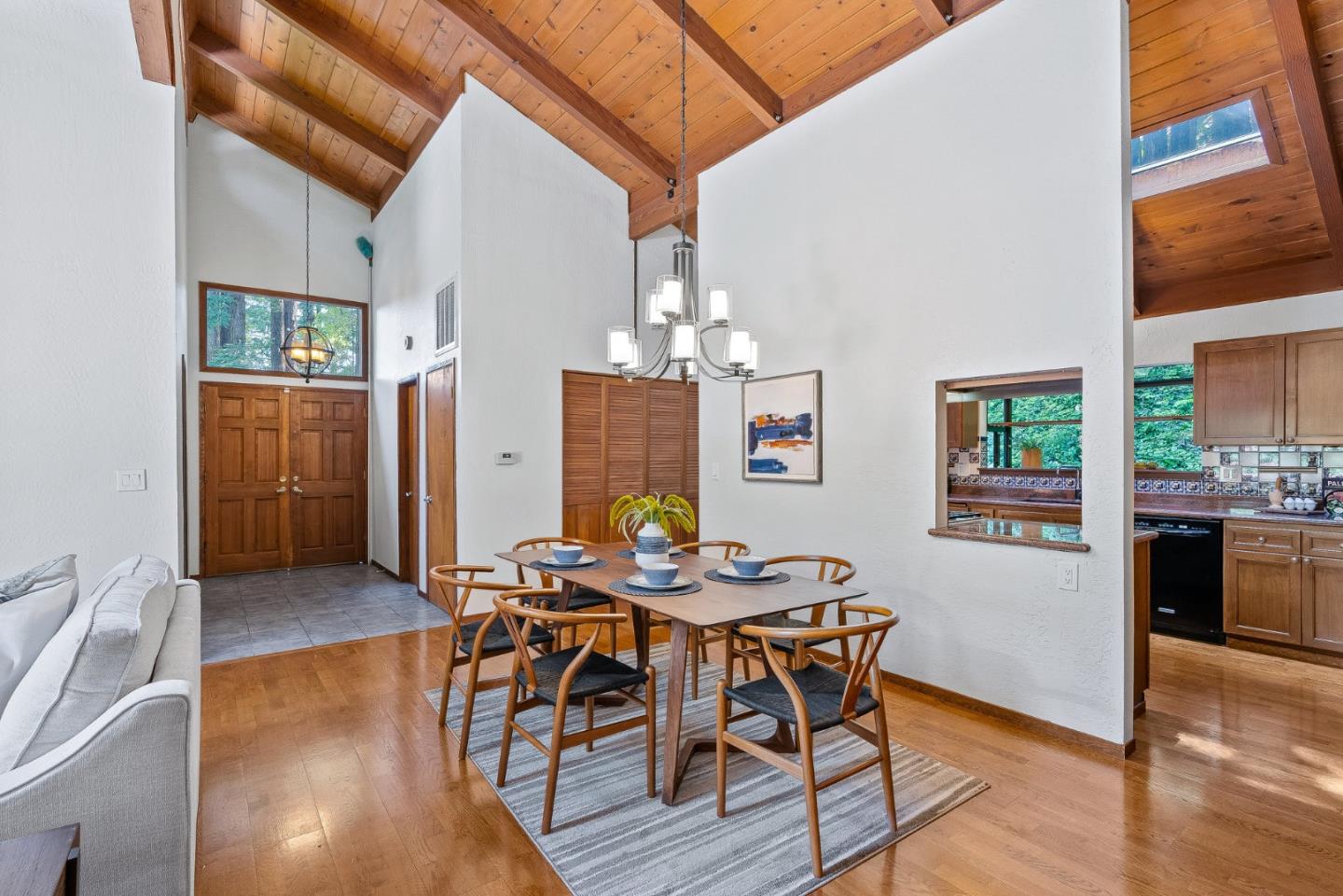 Detail Gallery Image 10 of 49 For 50 Hidden Meadow Ln, Scotts Valley,  CA 95066 - 4 Beds | 3 Baths