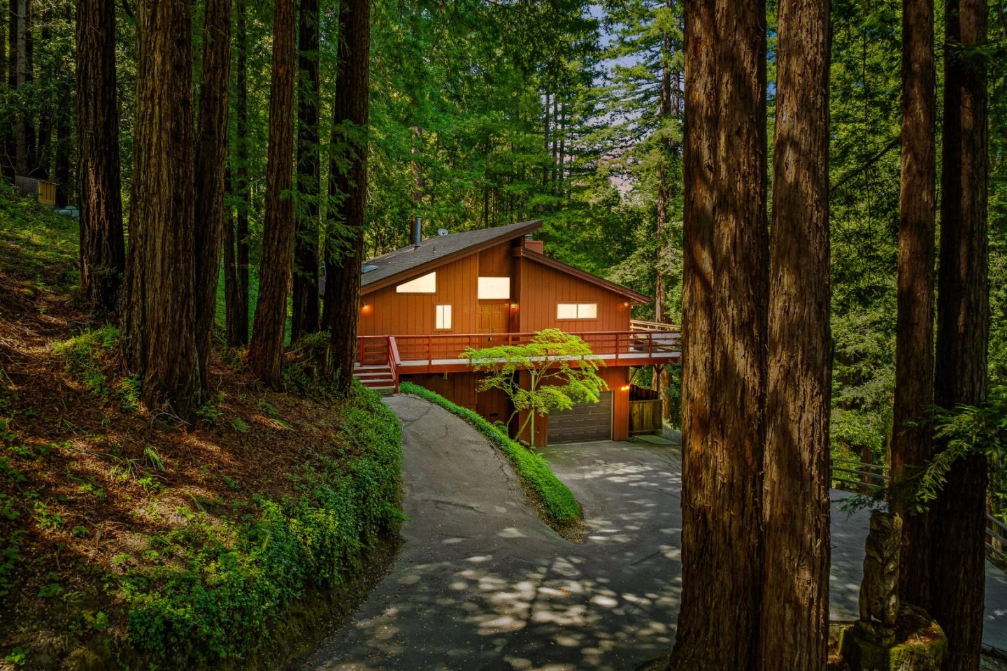 Detail Gallery Image 47 of 49 For 50 Hidden Meadow Ln, Scotts Valley,  CA 95066 - 4 Beds | 3 Baths