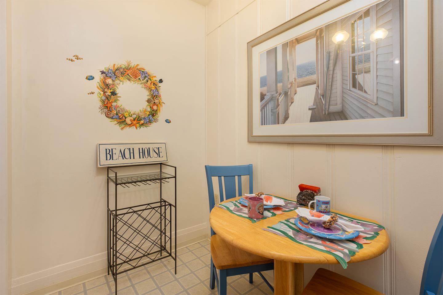 Detail Gallery Image 11 of 44 For 260 High 207 a and B,  Santa Cruz,  CA 95060 - 1 Beds | 1 Baths