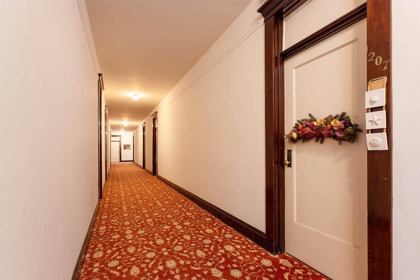 Detail Gallery Image 23 of 44 For 260 High 207 a and B,  Santa Cruz,  CA 95060 - 1 Beds | 1 Baths