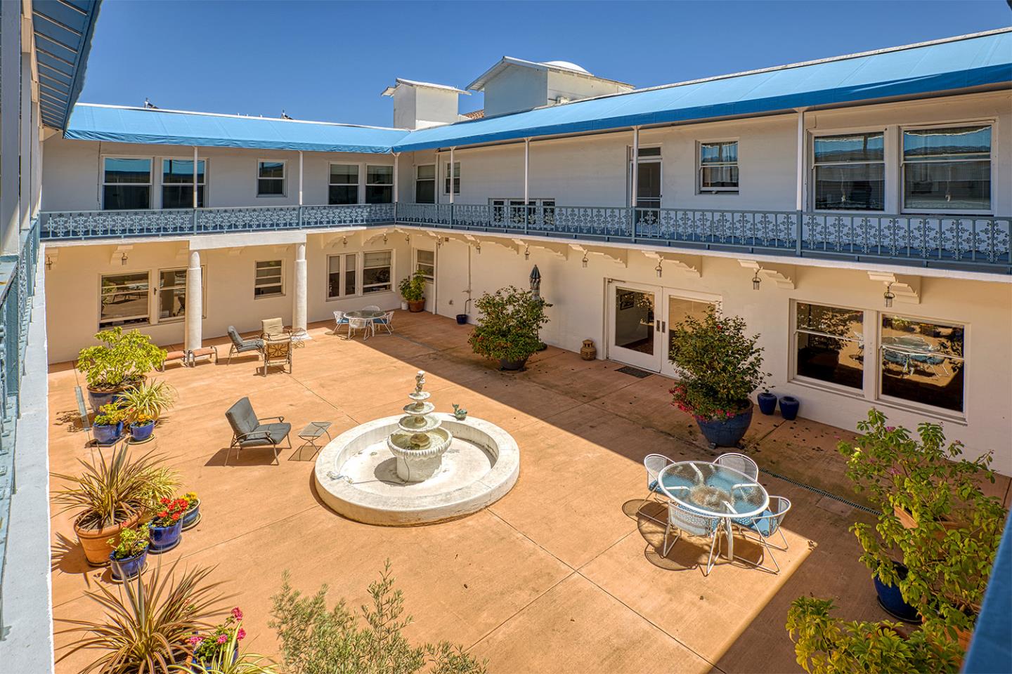 Detail Gallery Image 31 of 44 For 260 High 207 a and B,  Santa Cruz,  CA 95060 - 1 Beds | 1 Baths