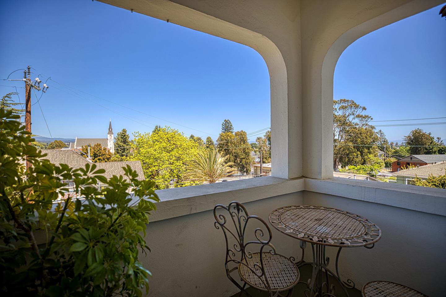 Detail Gallery Image 34 of 44 For 260 High 207 a and B,  Santa Cruz,  CA 95060 - 1 Beds | 1 Baths