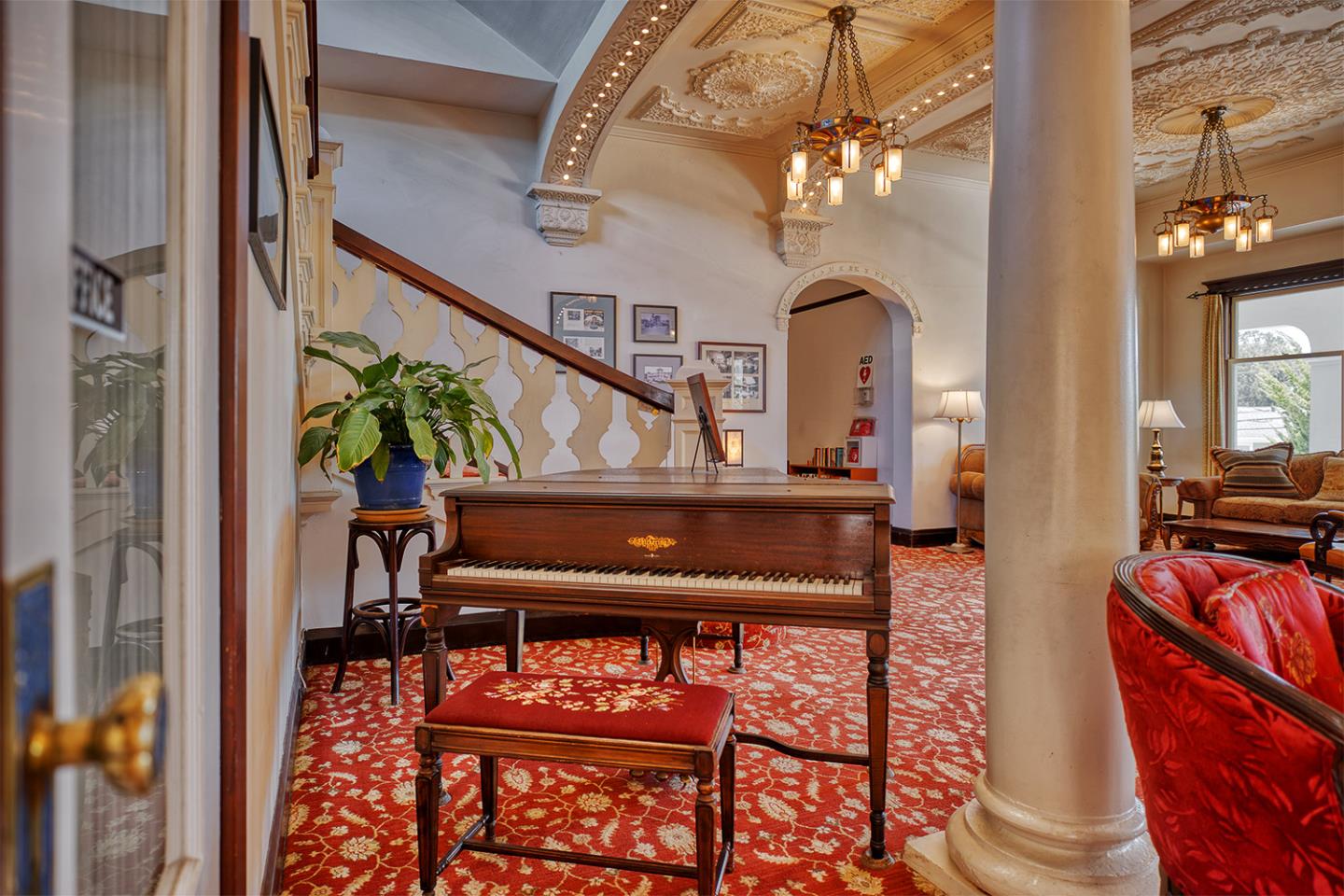 Detail Gallery Image 6 of 44 For 260 High 207 a and B,  Santa Cruz,  CA 95060 - 1 Beds | 1 Baths