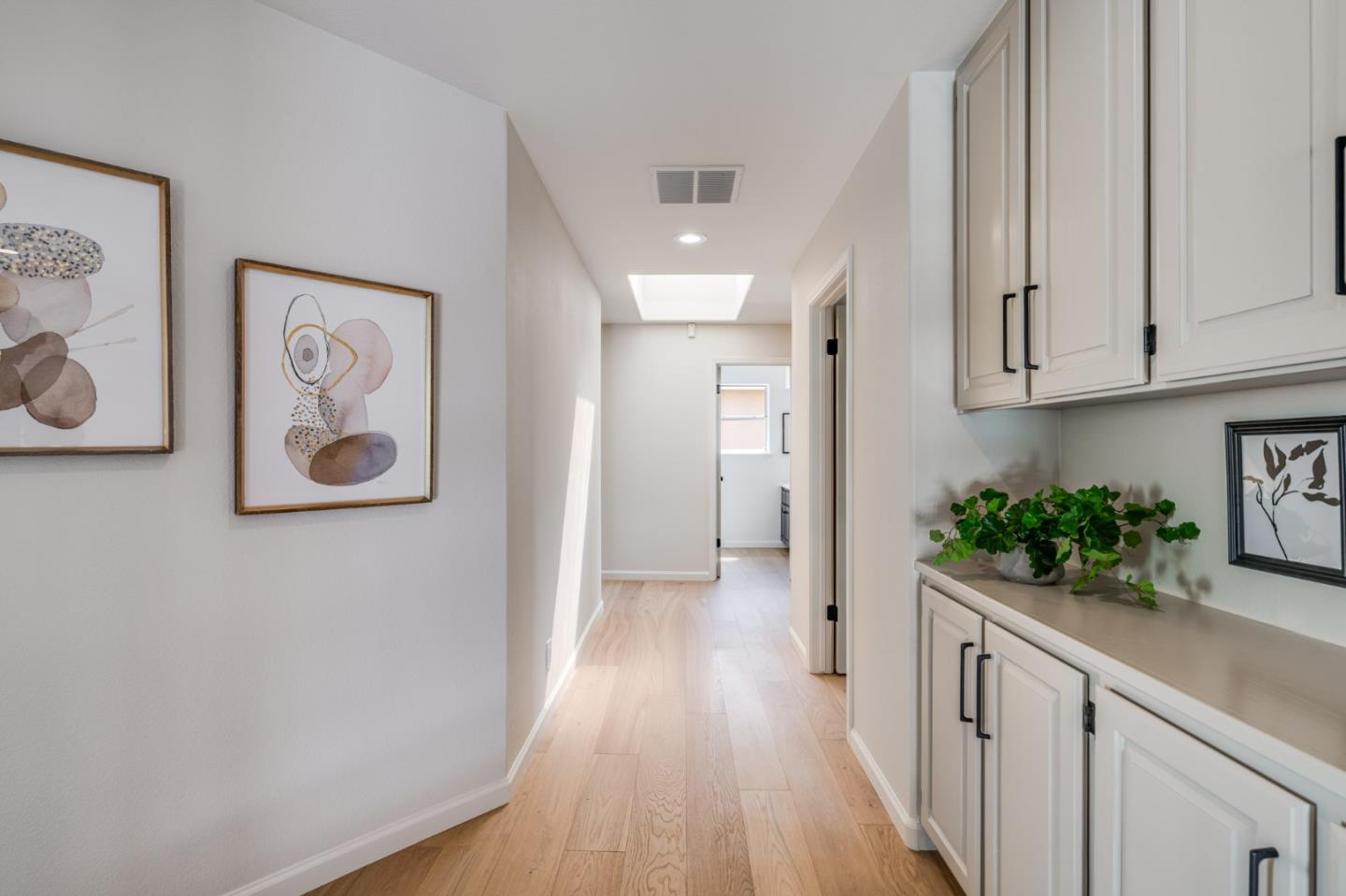 Detail Gallery Image 17 of 30 For 2134 Paseo Del Oro, San Jose,  CA 95124 - 4 Beds | 2/1 Baths