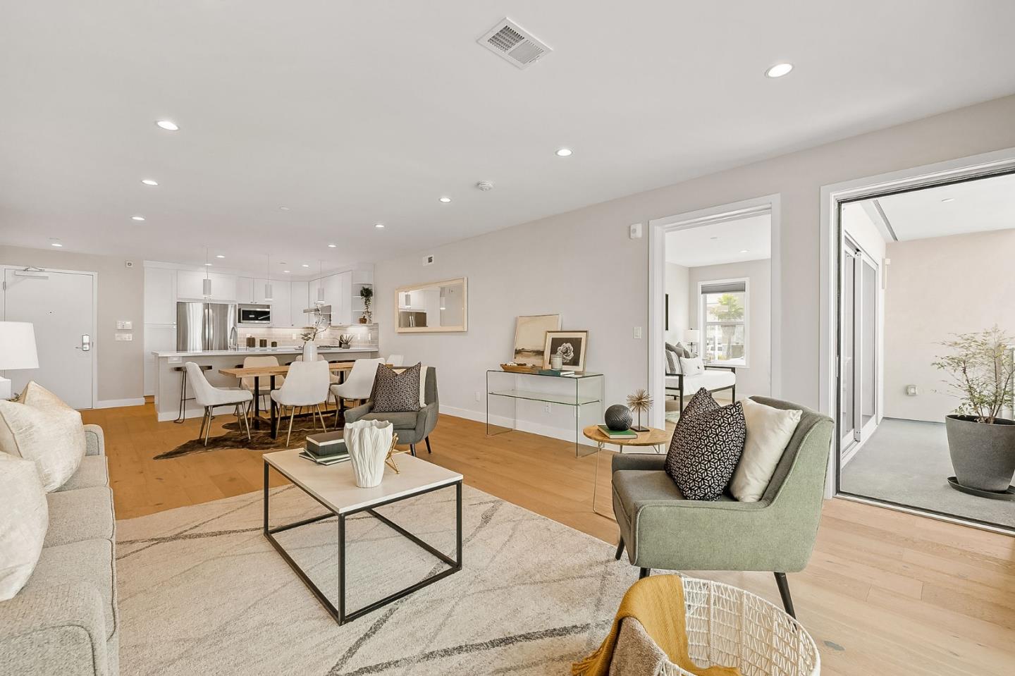 Detail Gallery Image 13 of 26 For 30 Hermosa Ave #203,  Millbrae,  CA 94030 - 3 Beds | 2 Baths