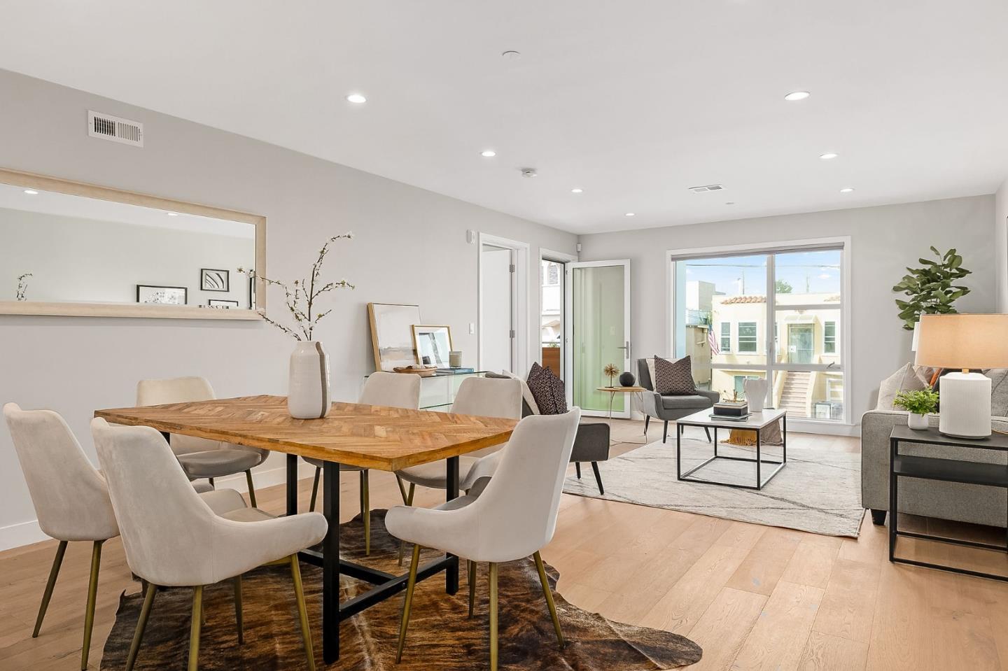 Detail Gallery Image 7 of 26 For 30 Hermosa Ave #203,  Millbrae,  CA 94030 - 3 Beds | 2 Baths