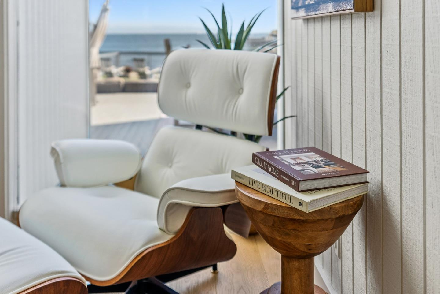 Detail Gallery Image 17 of 61 For 9 Rockview Dr, Santa Cruz,  CA 95062 - 4 Beds | 3 Baths