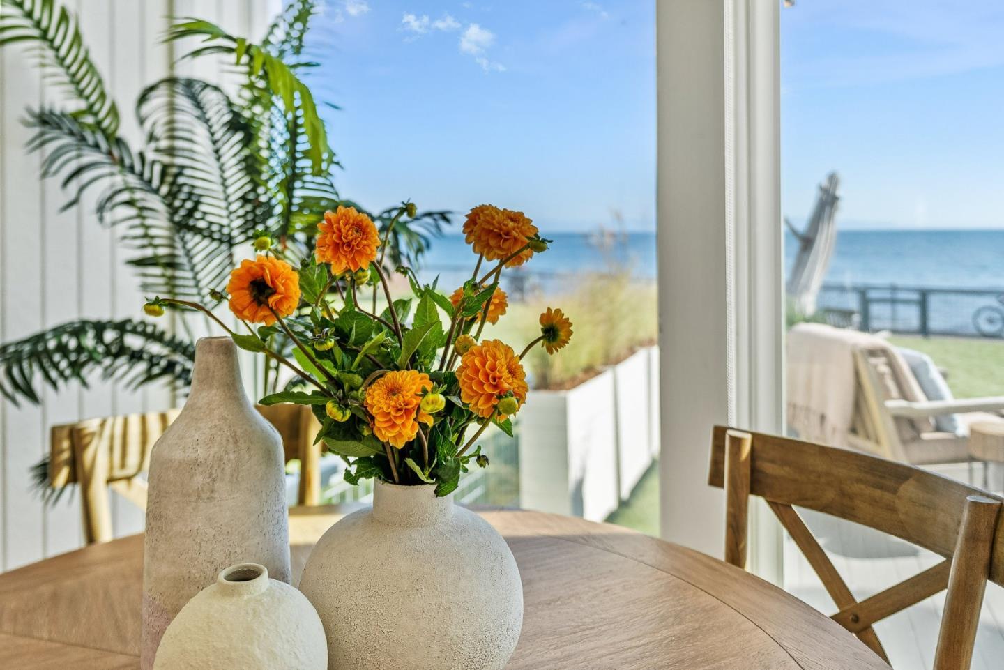 Detail Gallery Image 19 of 61 For 9 Rockview Dr, Santa Cruz,  CA 95062 - 4 Beds | 3 Baths