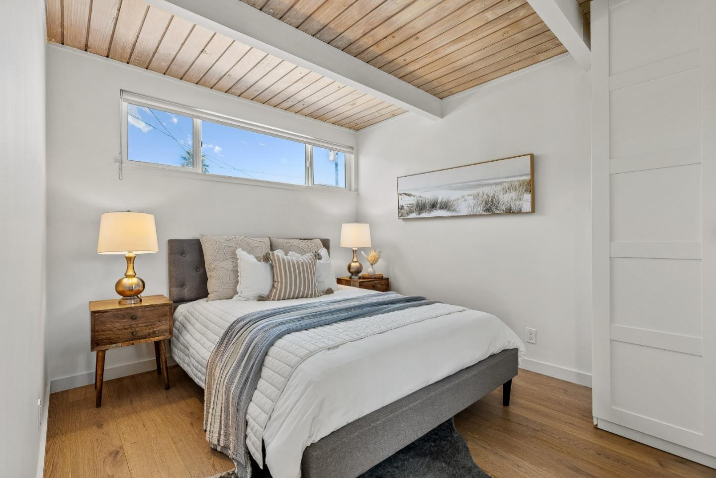 Detail Gallery Image 36 of 61 For 9 Rockview Dr, Santa Cruz,  CA 95062 - 4 Beds | 3 Baths