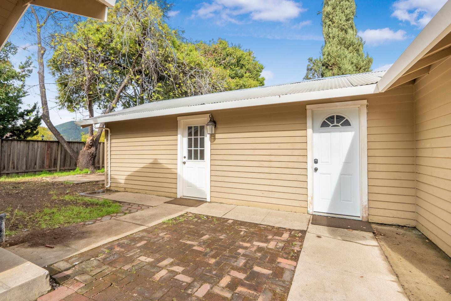 Detail Gallery Image 17 of 42 For 395 E Dunne Ave, Morgan Hill,  CA 95037 - 2 Beds | 1 Baths