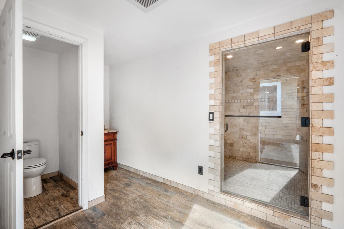 Detail Gallery Image 30 of 42 For 395 E Dunne Ave, Morgan Hill,  CA 95037 - 2 Beds | 1 Baths