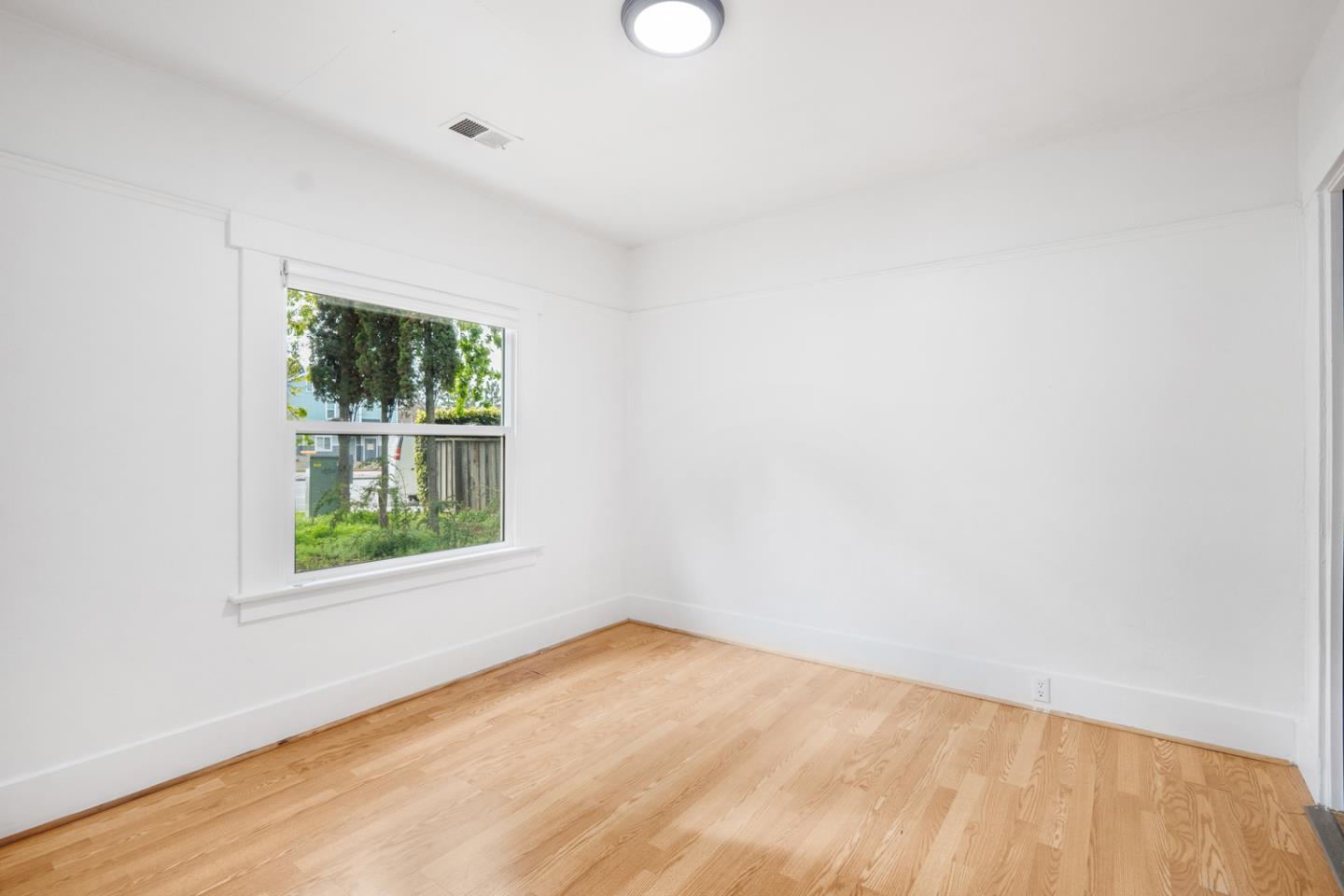 Detail Gallery Image 33 of 42 For 395 E Dunne Ave, Morgan Hill,  CA 95037 - 2 Beds | 1 Baths