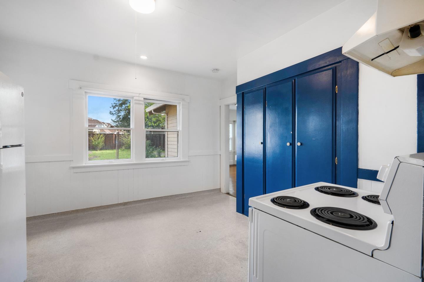 Detail Gallery Image 8 of 42 For 395 E Dunne Ave, Morgan Hill,  CA 95037 - 2 Beds | 1 Baths