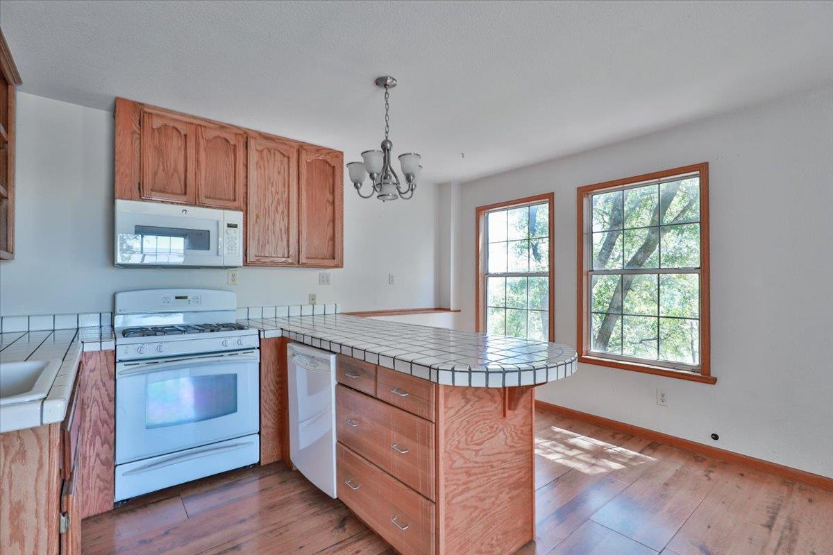 Detail Gallery Image 29 of 31 For 1416 Blue Tent Ct, Cool,  CA 95614 - 3 Beds | 3 Baths