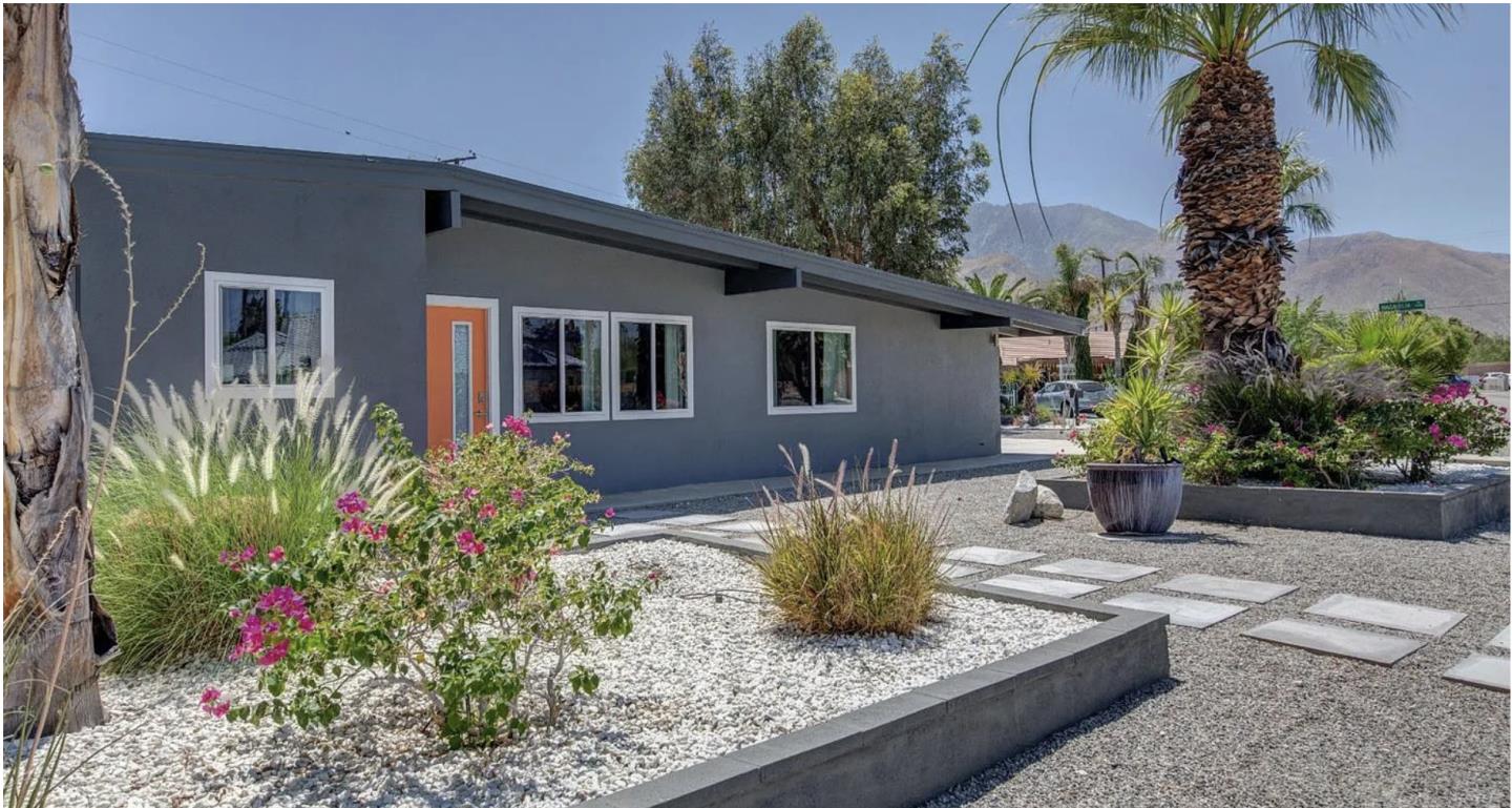Detail Gallery Image 1 of 16 For 1950 N Magnolia Rd, Palm Springs,  CA 92262 - 3 Beds | 3/1 Baths